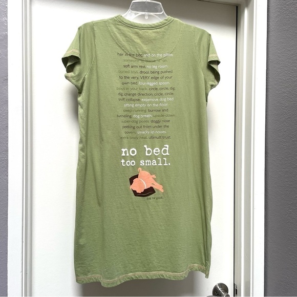 Dog Is Good Sleep Shirt Never Sleep Alone Size Small - Picture 5 of 5